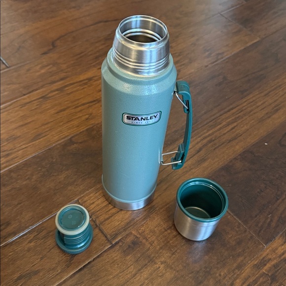 Vintage Stanley 1 liter thermos w coffee cup - Picture 5 of 5